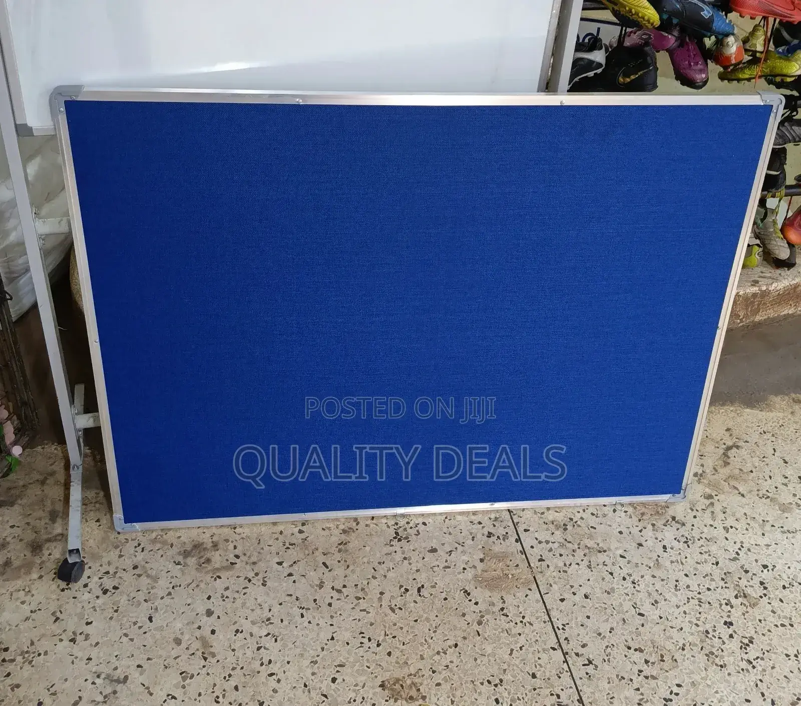 90x120cm Hanging Notice Board