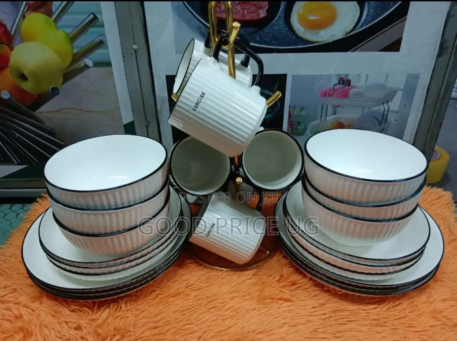 24 Pieces Dinner Set With Cups, Plates And Sauces