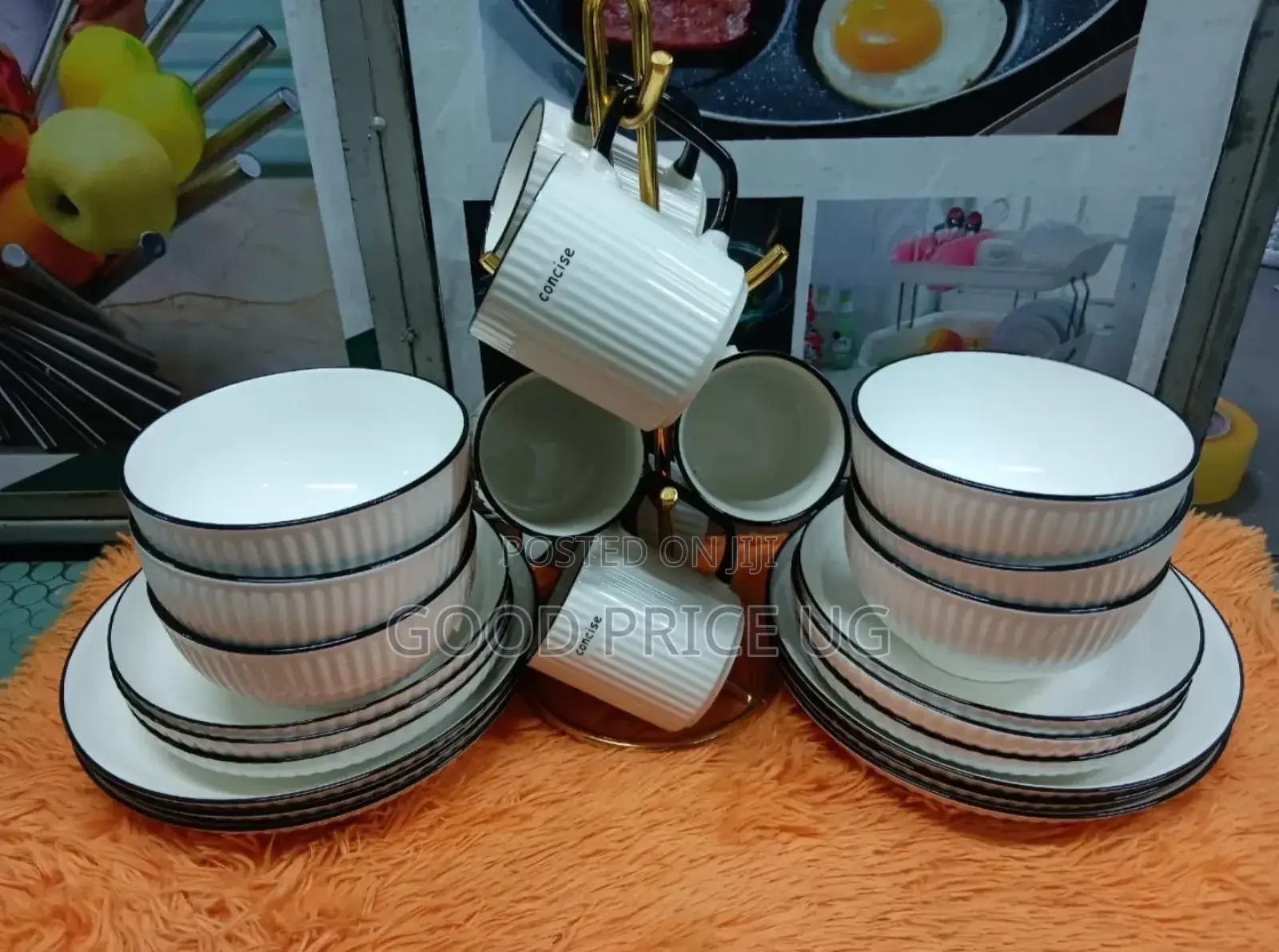 24 Pieces Dinner Set With Cups, Plates And Sauces