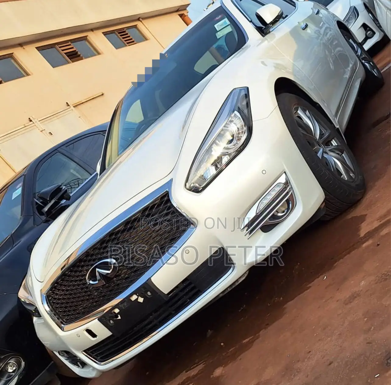 Nissan Fuga 2016 White
