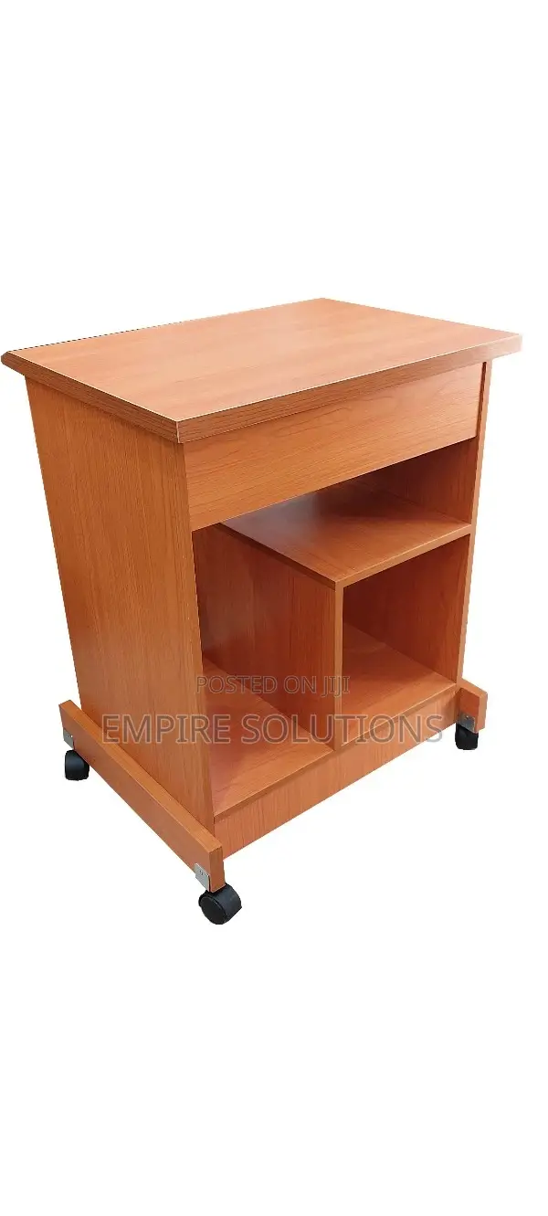 Simple Reading Table 0.8mtrs