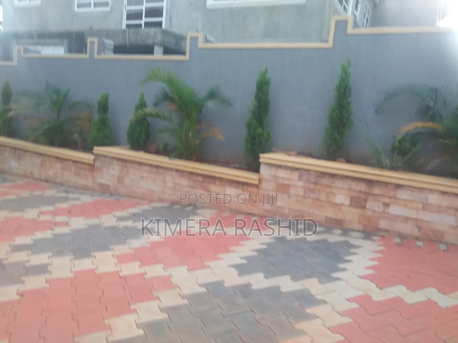 4bdrm House in Akright Bwebajja, Ssisa for sale