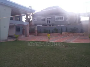 4bdrm House in Akright Bwebajja, Ssisa for sale