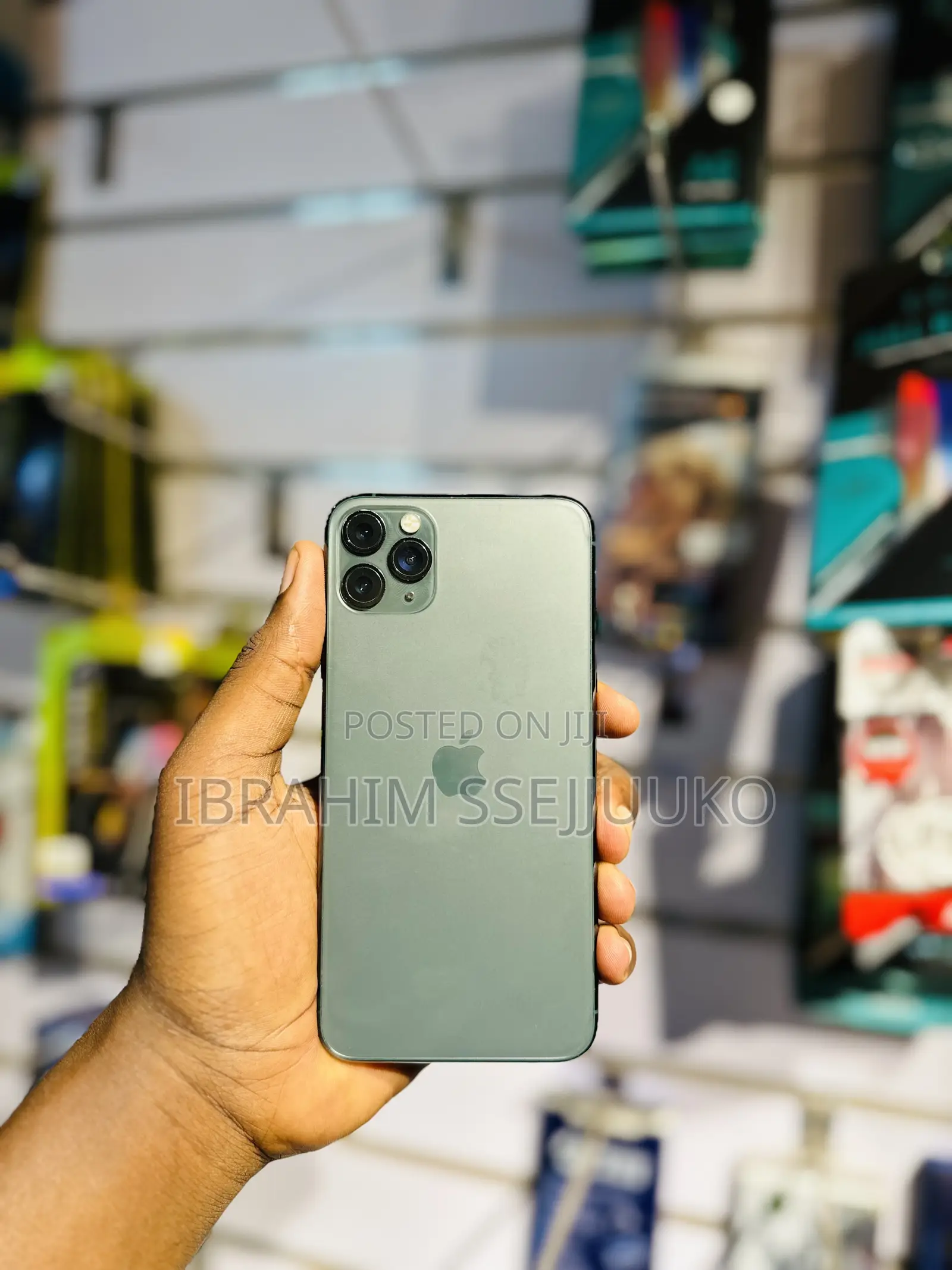 Apple iPhone 11 Pro Max 64 GB Green