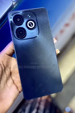 Infinix Smart 8 64 GB Black