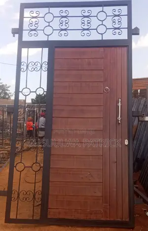 Fixed Single Door