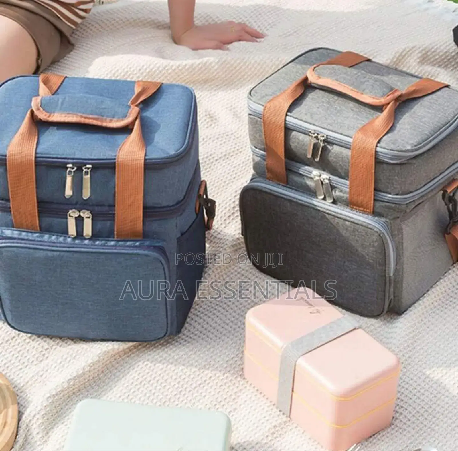 Double Layered Large Capacity Crossbody Insulated Lunch Bag