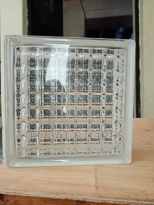 Glass Block (000)
