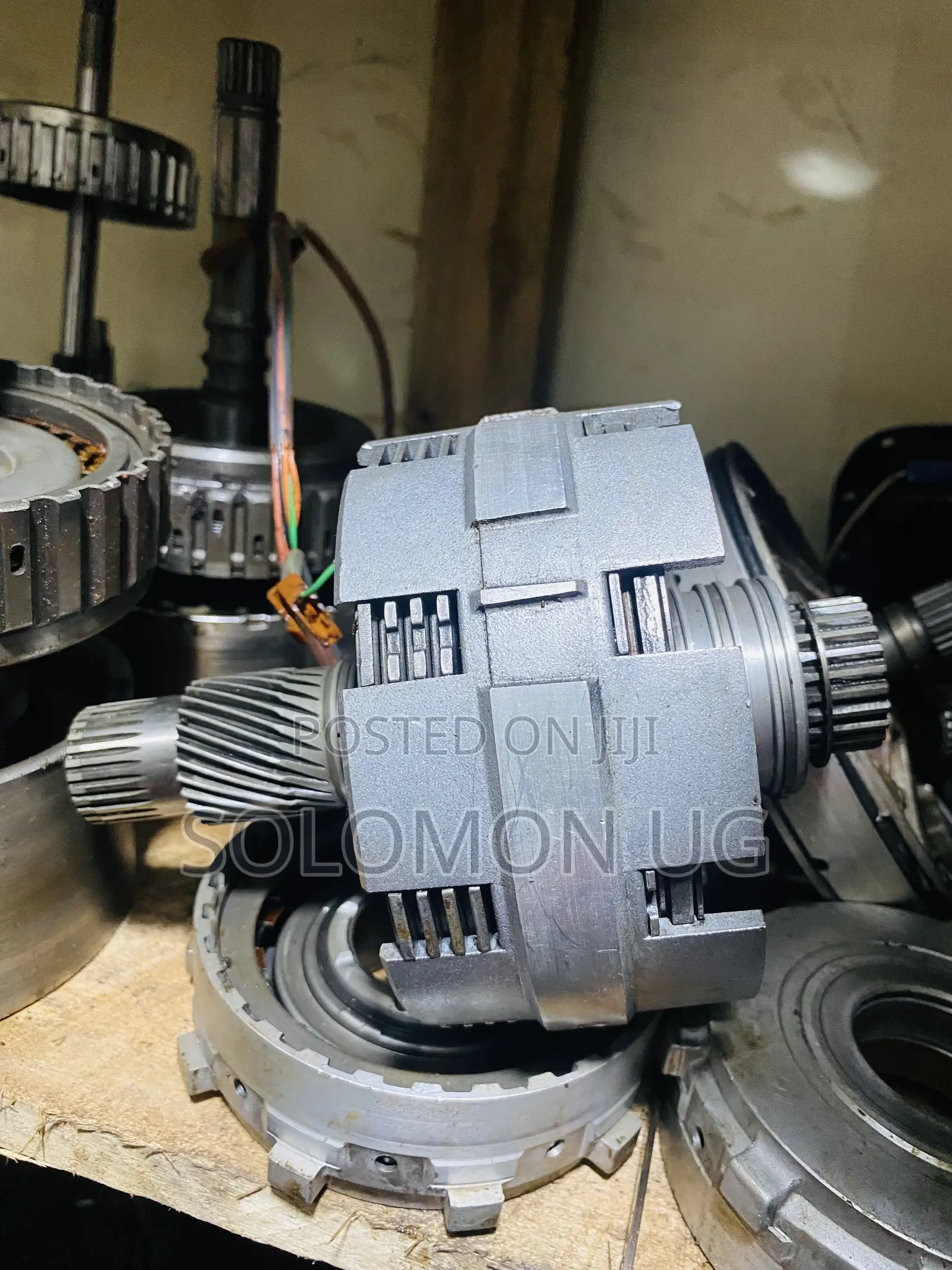 Gearbox Centre Clutch for Noah, Kigege, Etc Available