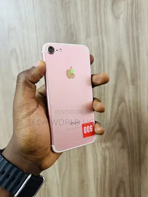 Apple iPhone 7 128 GB Gold
