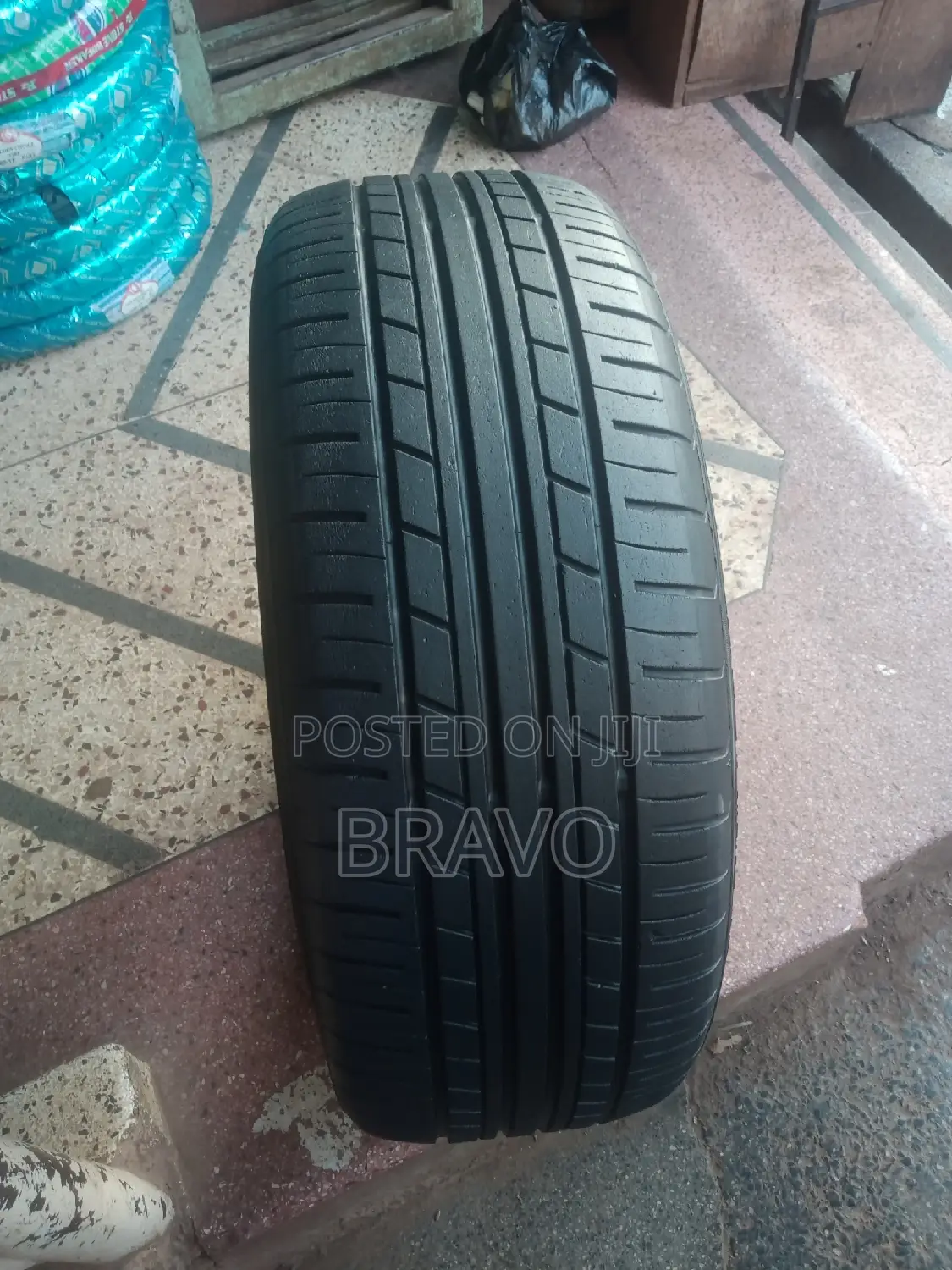 215/55r17 Yokohama Japan Good Condition.