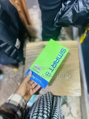 Photo - New Infinix Smart 8 128 GB Rose Gold