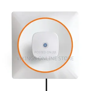 Strong Suction Auto Sprinkler Glass Window Cleaning Robot