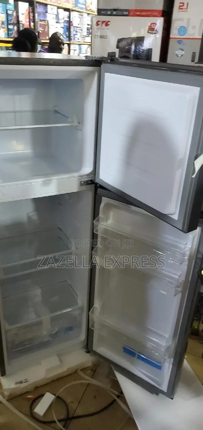 Hisense 200l Double-door Fridge Silver Colour (Defrost)