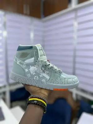 Photo - Nike Airjordan Retro High Lousi Vuitton Special Make