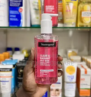 Photo - Neutrogena Clear Radiant Face Wash Vitamin C Grapefruit