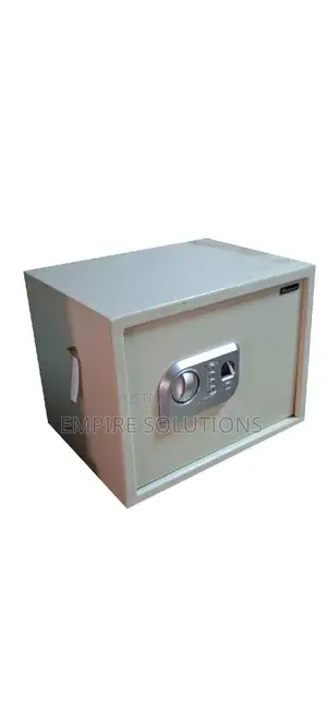 UNIVERSAL Wall Steel Hotel Safe Box With Digital & Keys 7kgs