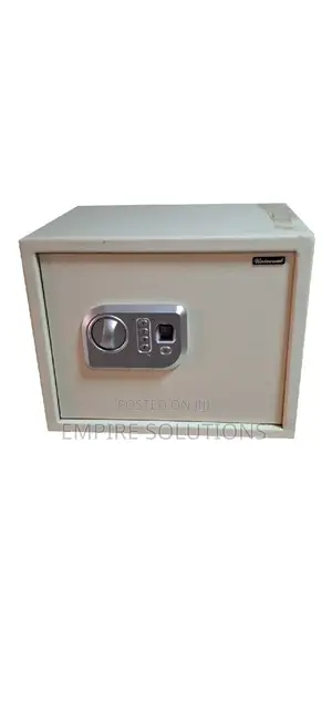 UNIVERSAL Wall Steel Hotel Safe Box With Digital & Keys 7kgs