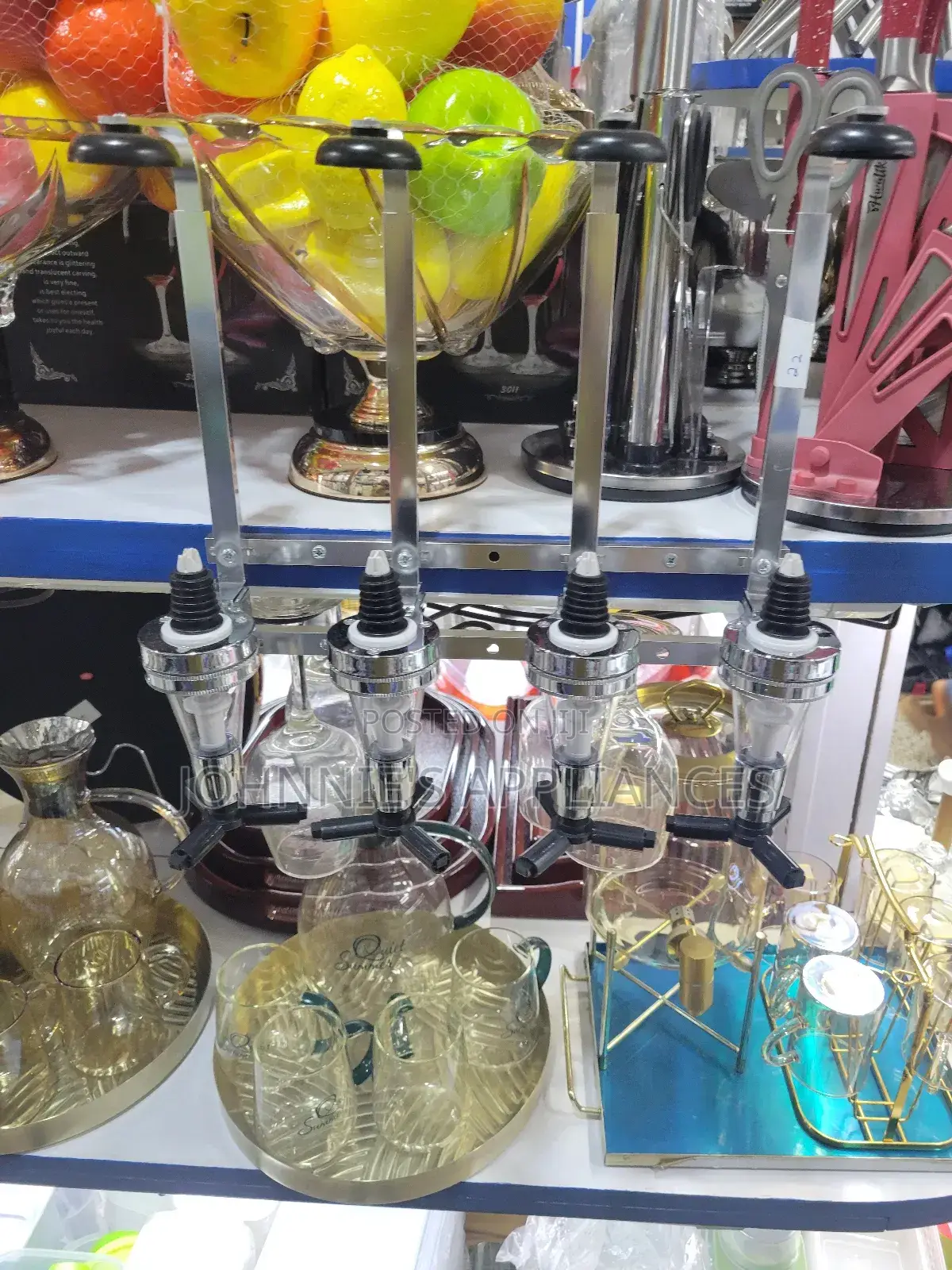 Multifunctional Bar Butler Wine Holds 4 Bottles