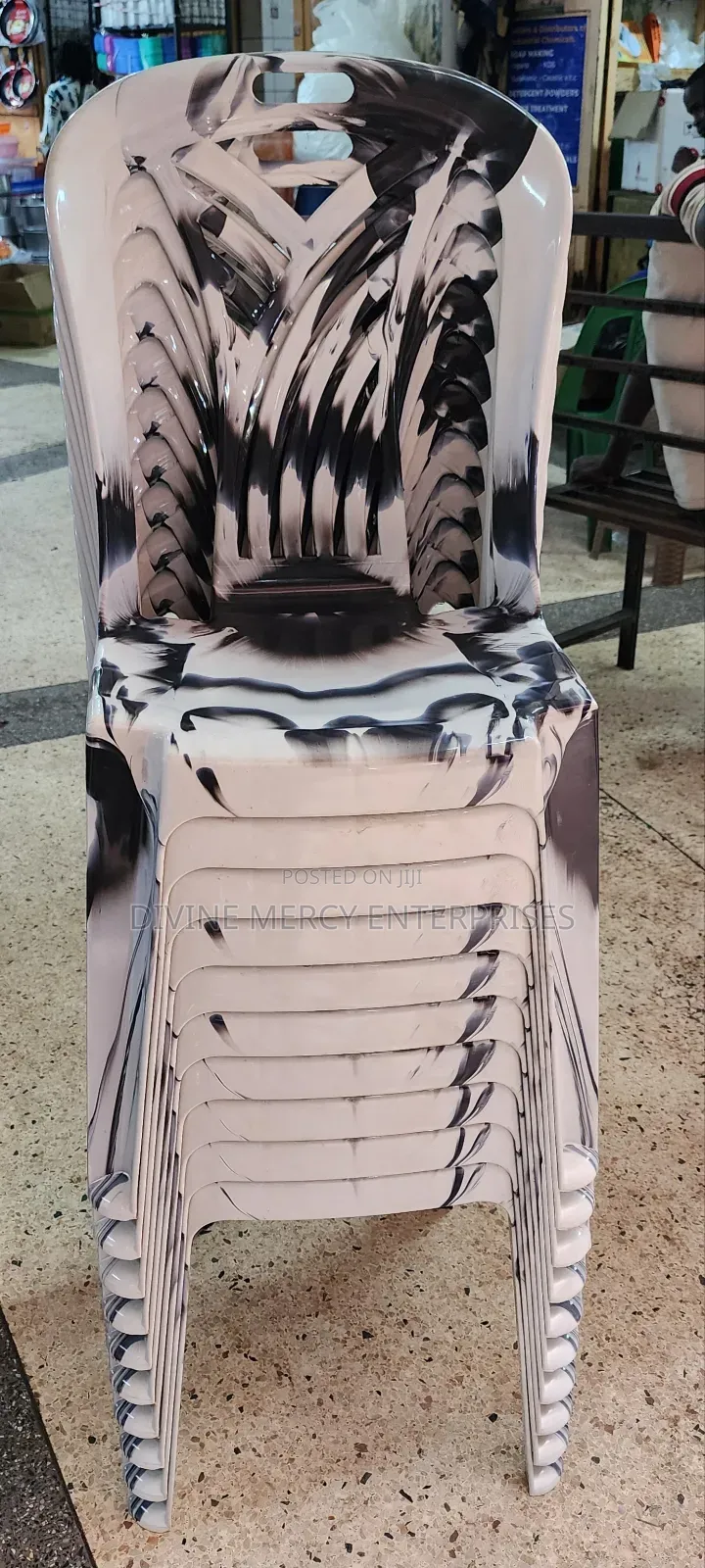 Armless Chair