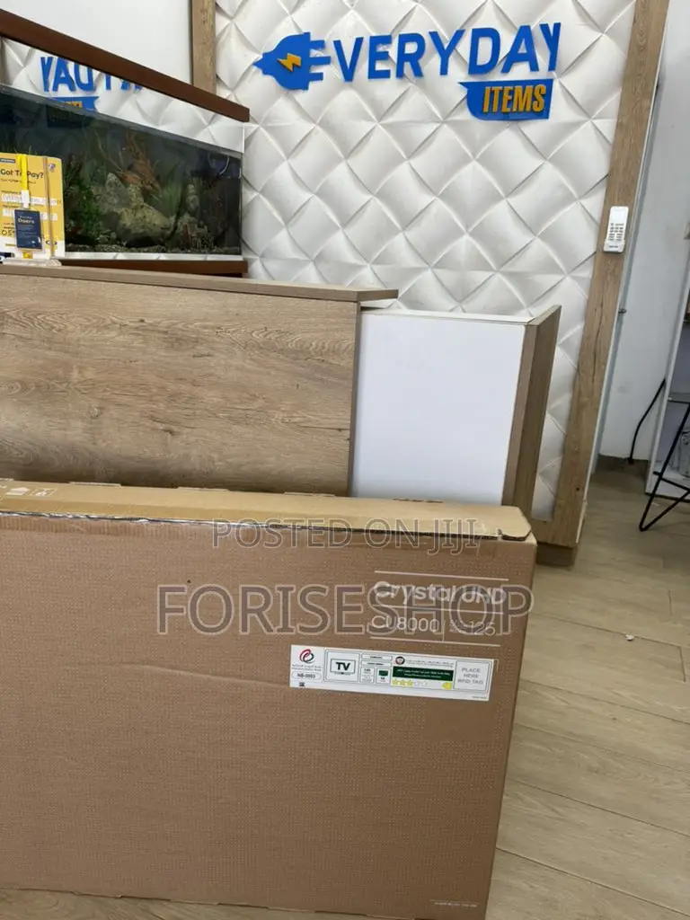 Samsung 43,50,55,65,75inch Smart Crystal Uhd TVS