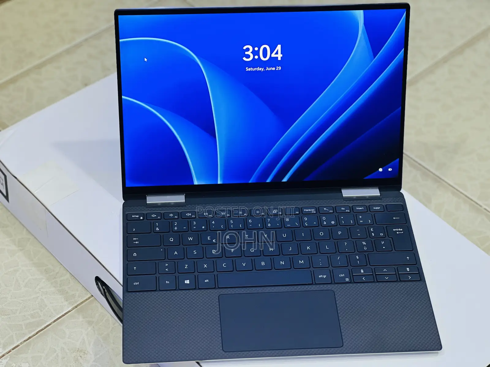 New Laptop Dell XPS 13 16GB Intel Core I7 SSHD (Hybrid) 512GB