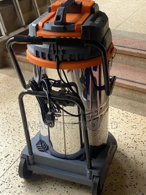Hoover/Wet and Dry Vacuum Cleaner 100trs (3motors)4500watts