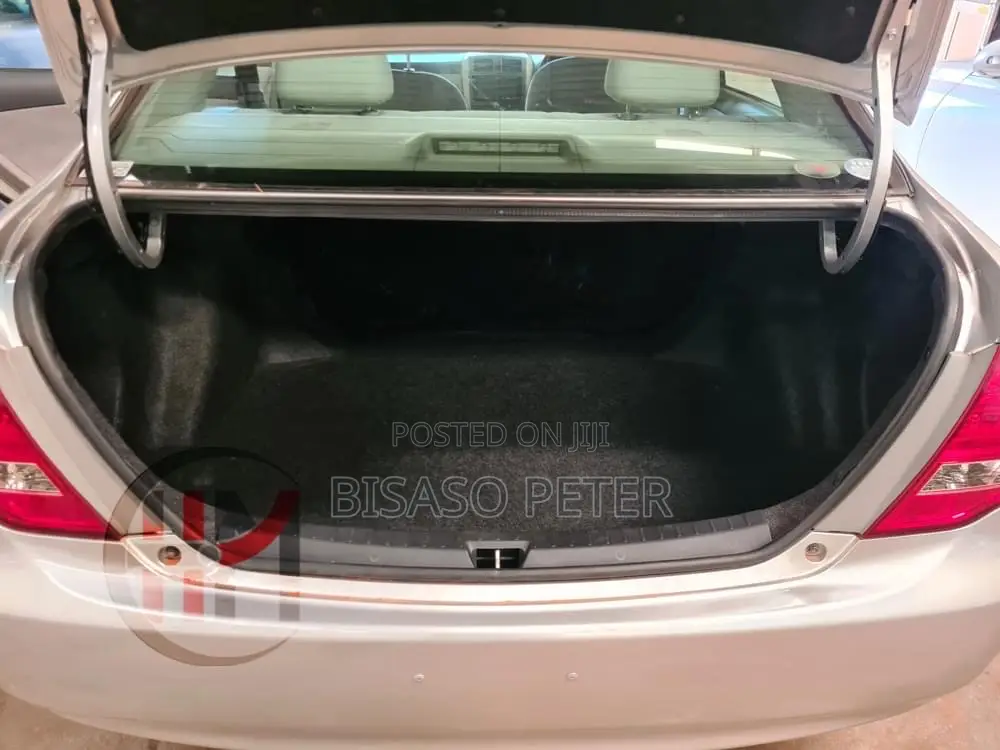 Toyota Axio 1.5 G 2WD 2009 Silver