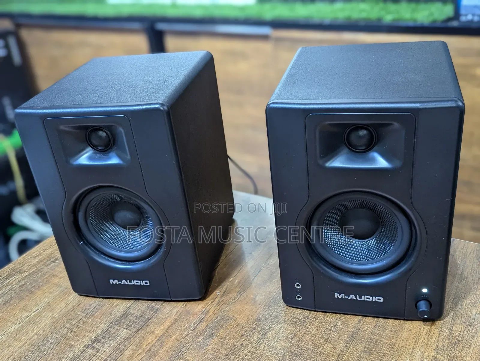 M-Audio Bx4 D3 Studio Monitors and Multimedia Speakers