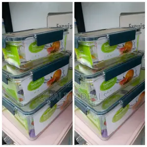 3 Pieces Set of Clear Food Storage Containers