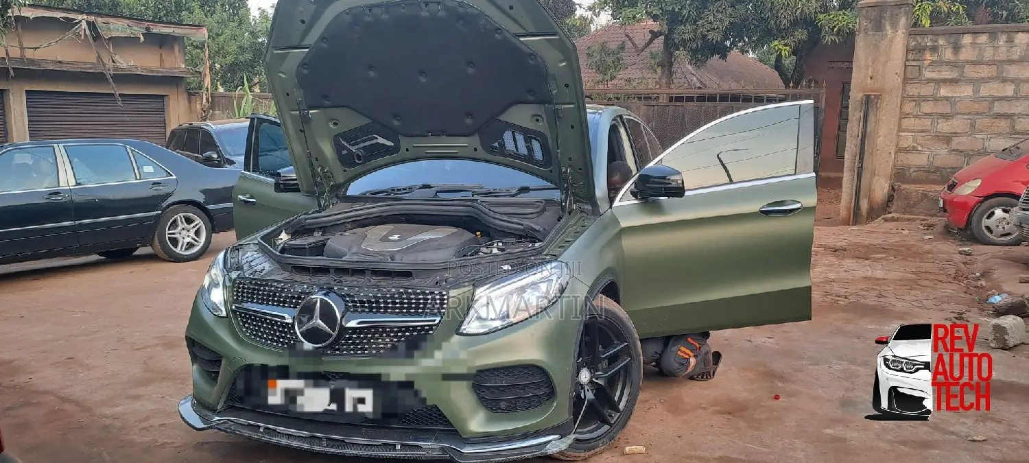 Mercedes Benz Service and Repair