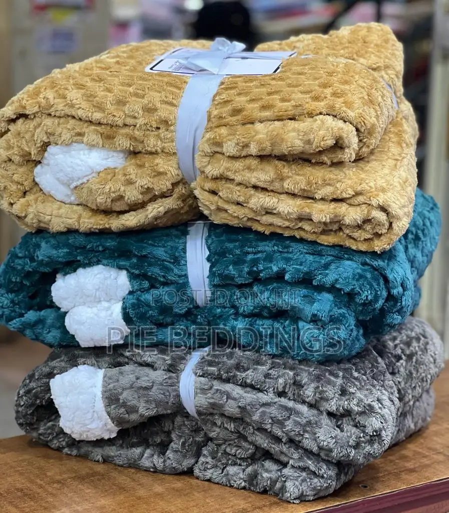 Tufted Quality Soft Blankets