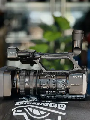 Sony HXR-NX3 Video Camera
