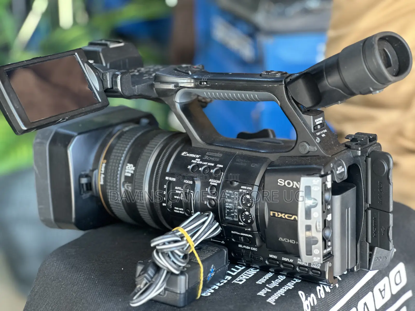 Sony HXR-NX3 Video Camera