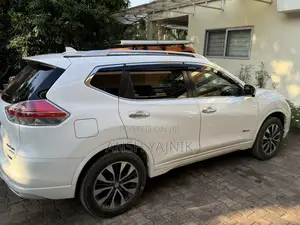 Nissan X-Trail 2016 White
