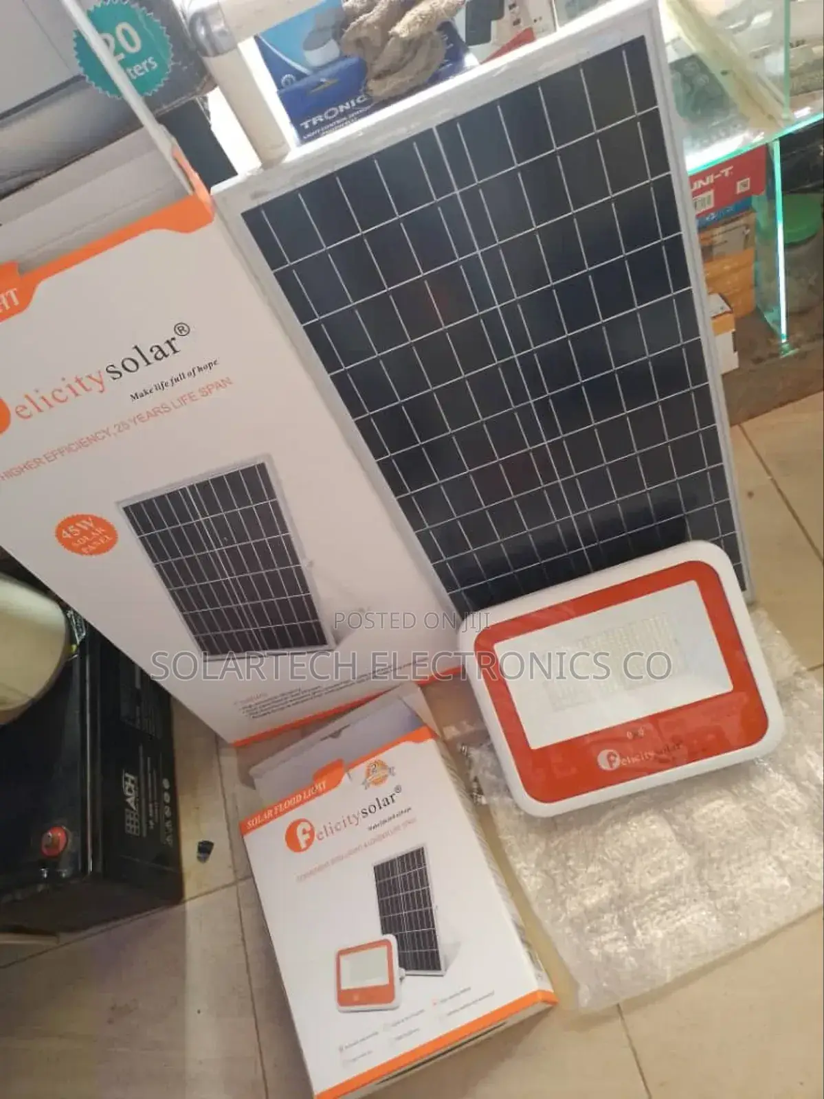 150W Felicity Solar Lights