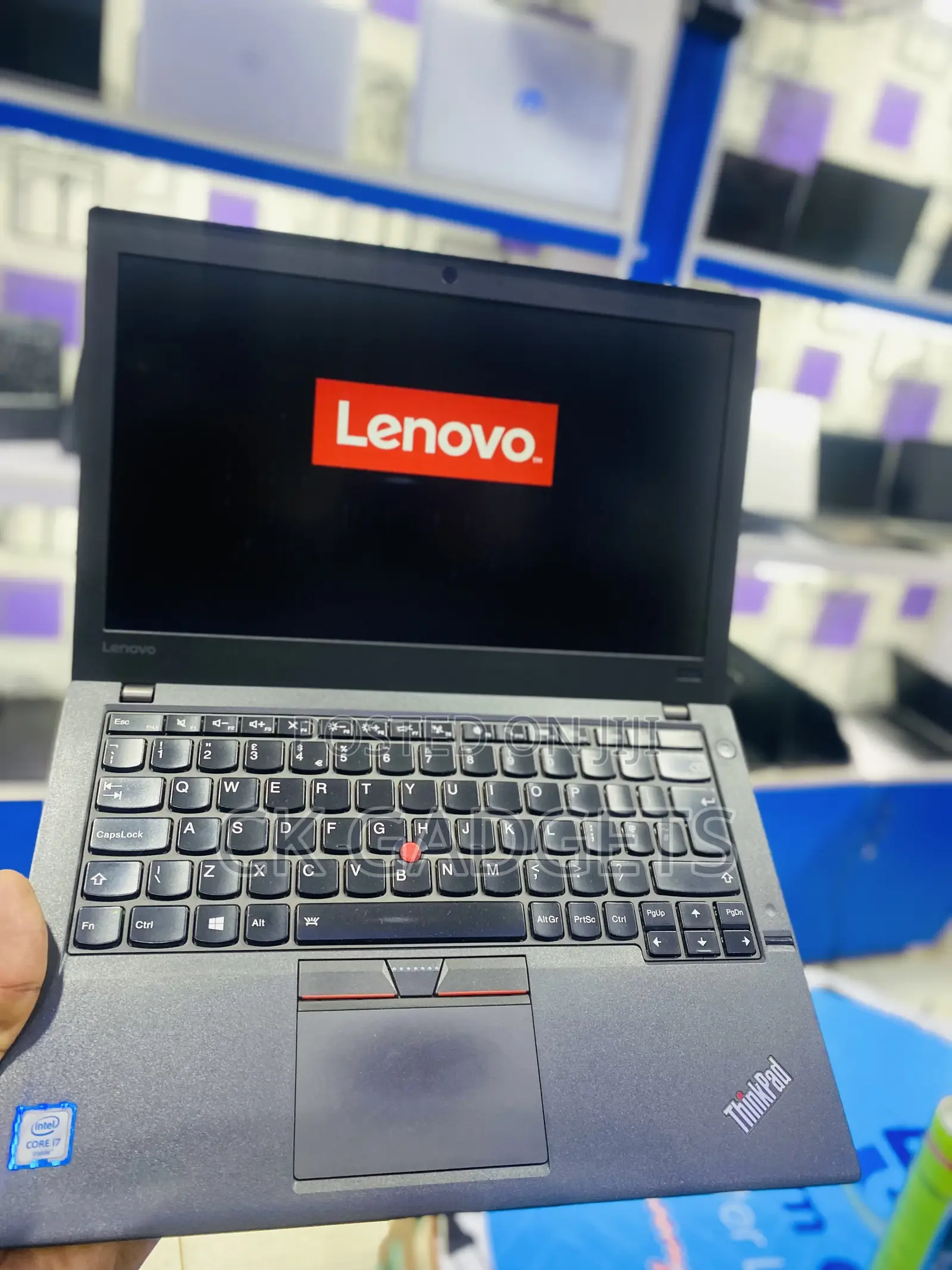 Laptop Lenovo ThinkPad X260 8GB Intel Core I7 HDD+SSD 512GB