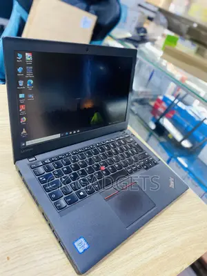 Laptop Lenovo ThinkPad X260 8GB Intel Core I7 HDD+SSD 500GB