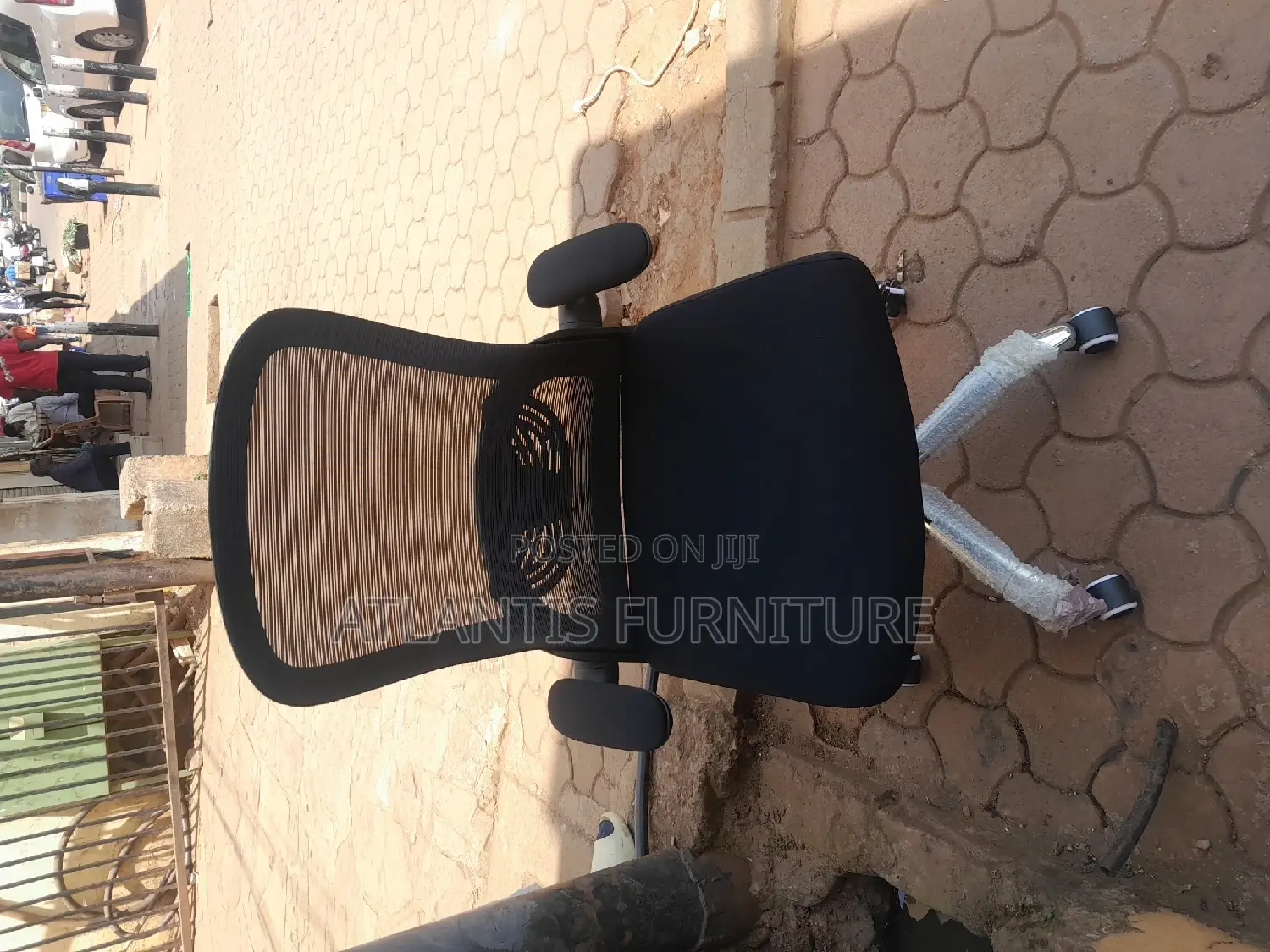 Foldable Arms Black Colour Office Chair