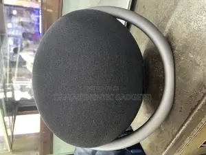 Harman Kardon Studio 7 USA  Model 6 Months Used