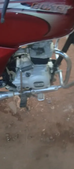 Bajaj Boxer 100 2024 Red