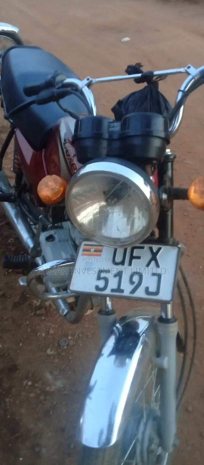 Bajaj Boxer 100 2024 Red
