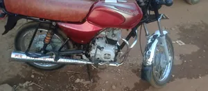 Bajaj Boxer 100 2023 Red
