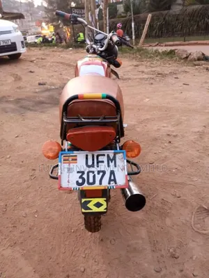 Bajaj Boxer 2024 Red
