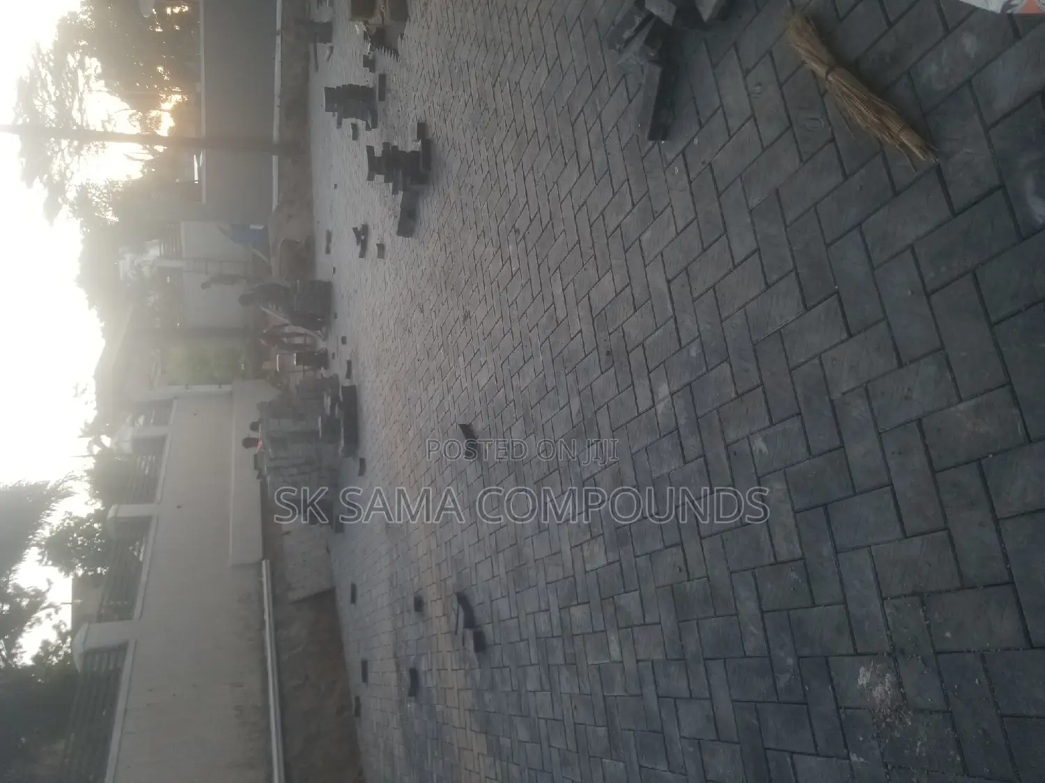 Tusiba Pavers (Quality Interlocking)