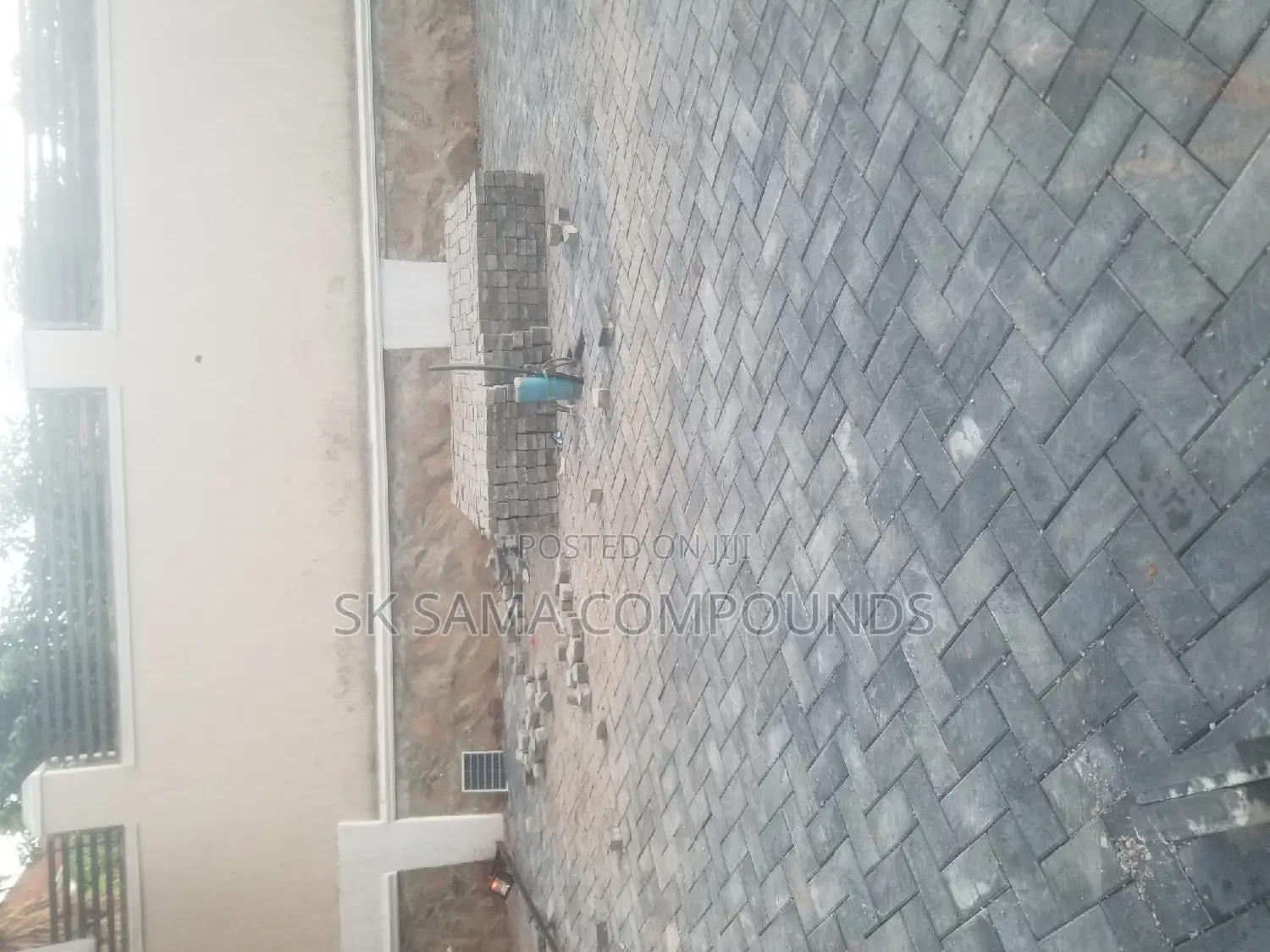Tusiba Pavers (Quality Interlocking)