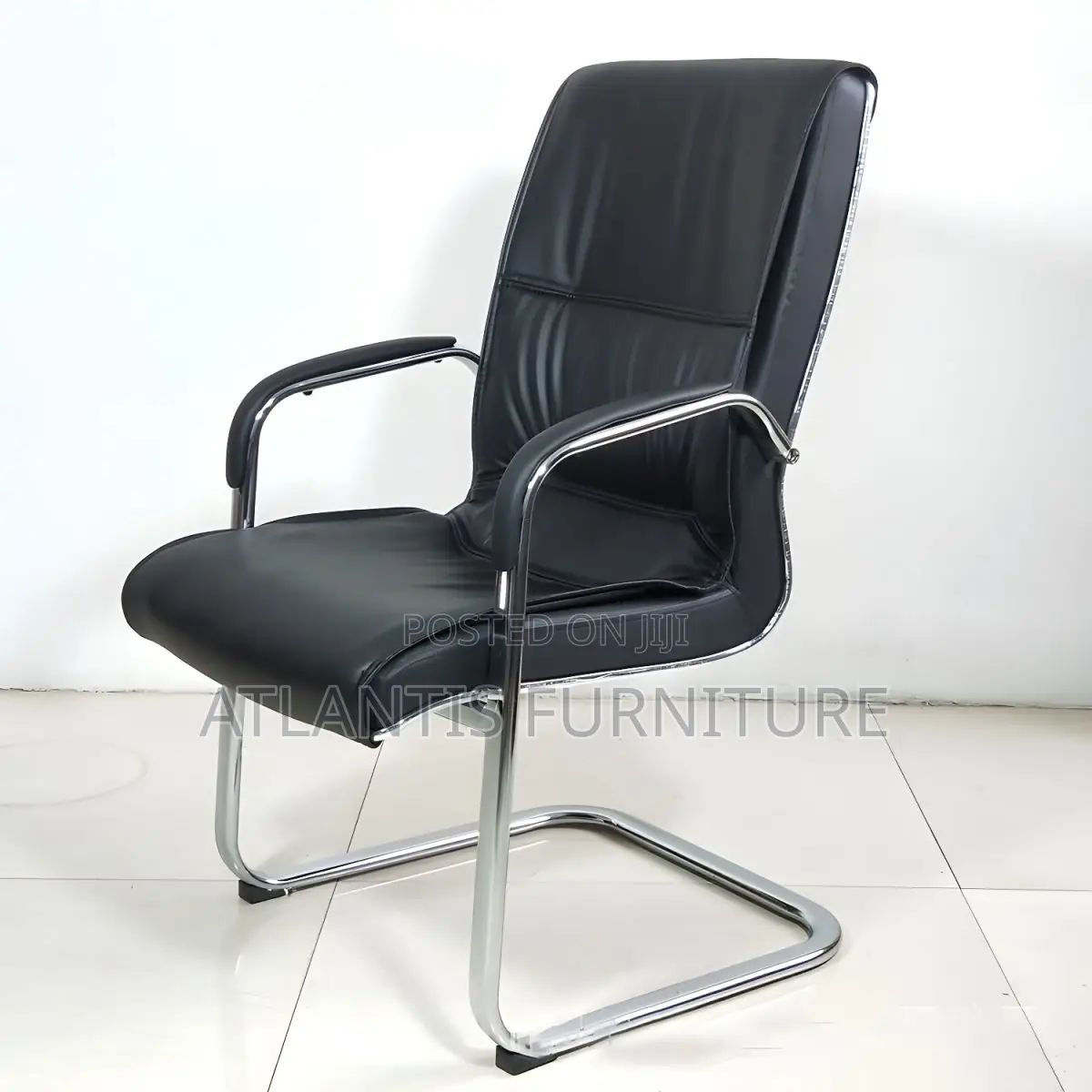 Luxurious Hotel Waiting Chair