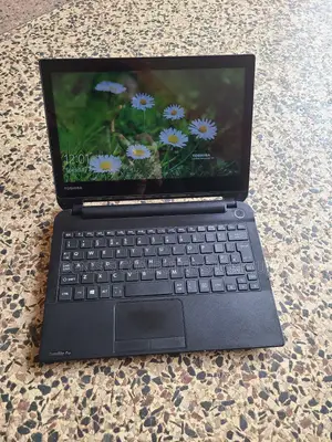 Laptop Toshiba Satellite Pro B40 4GB Intel Celeron SSD 500GB