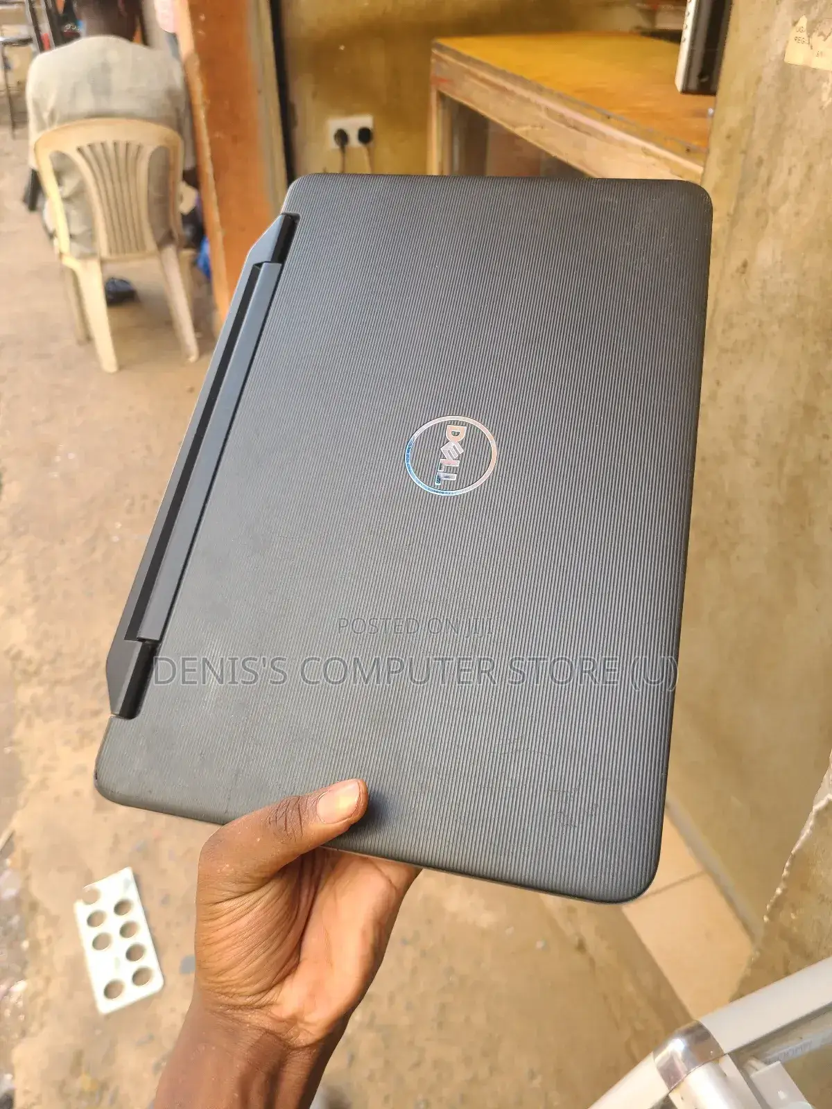 Laptop Dell Vostro 1014 4GB Intel Core I3 HDD 256GB