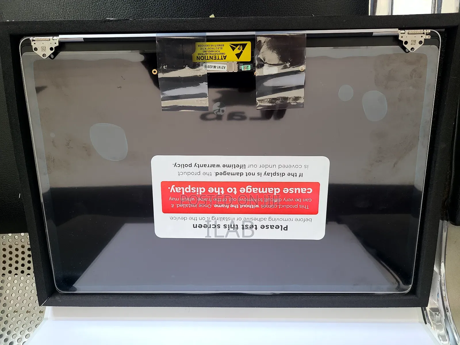 Brand New Genuine Macbook Pro / Air Screen Replacements